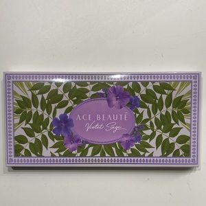 NIB Ace Beaute “Violet Sage” eyeshadow palette